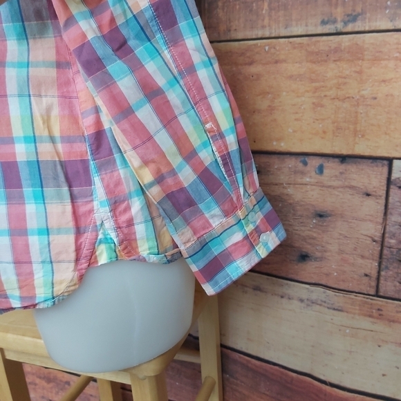 𝅺Tommy Hillfiger long sleeves plaid button down shirt Size Large - Picture 5 of 8